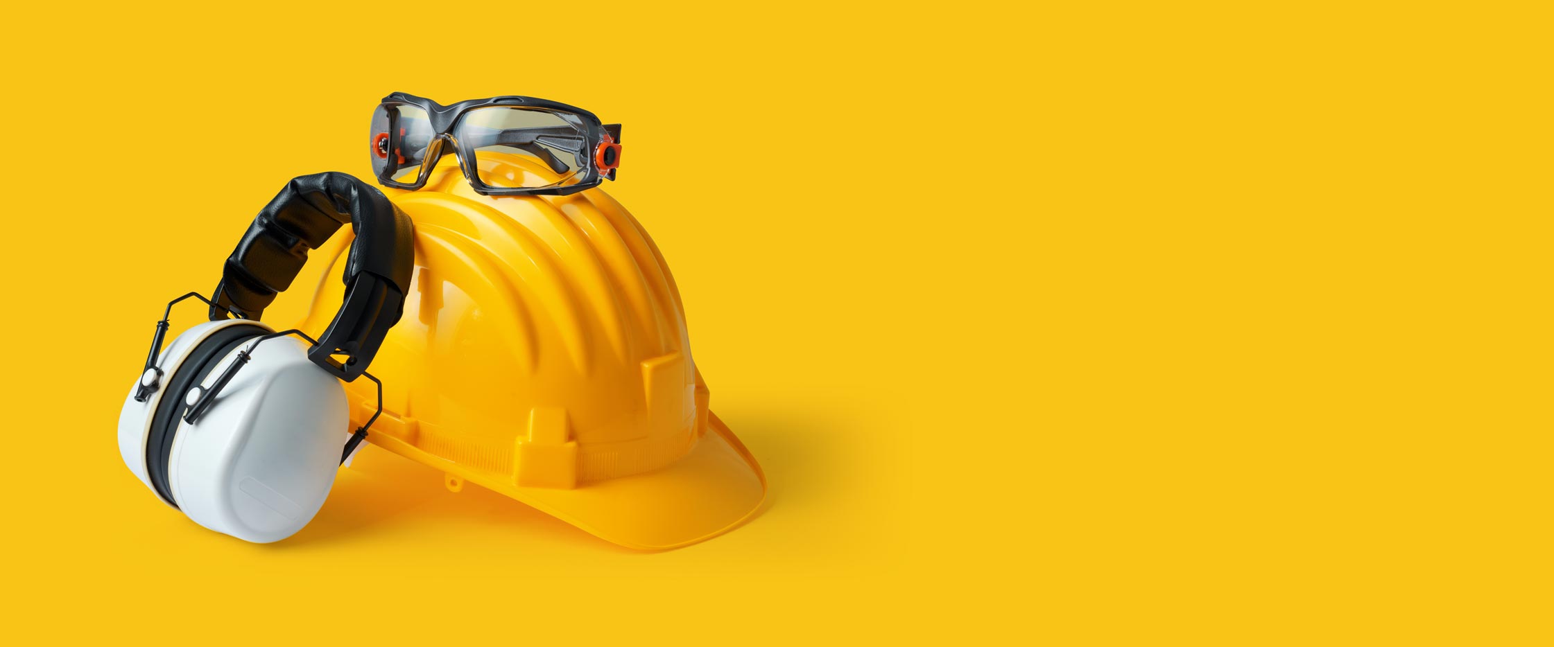 4 Reasons Why Workers Aren’t Wearing PPE (And What to Do)